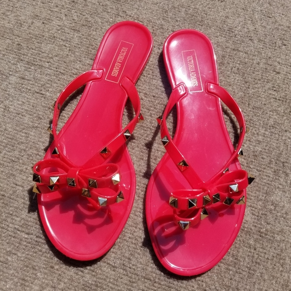 Red bow & studs sandals - Picture 4 of 6
